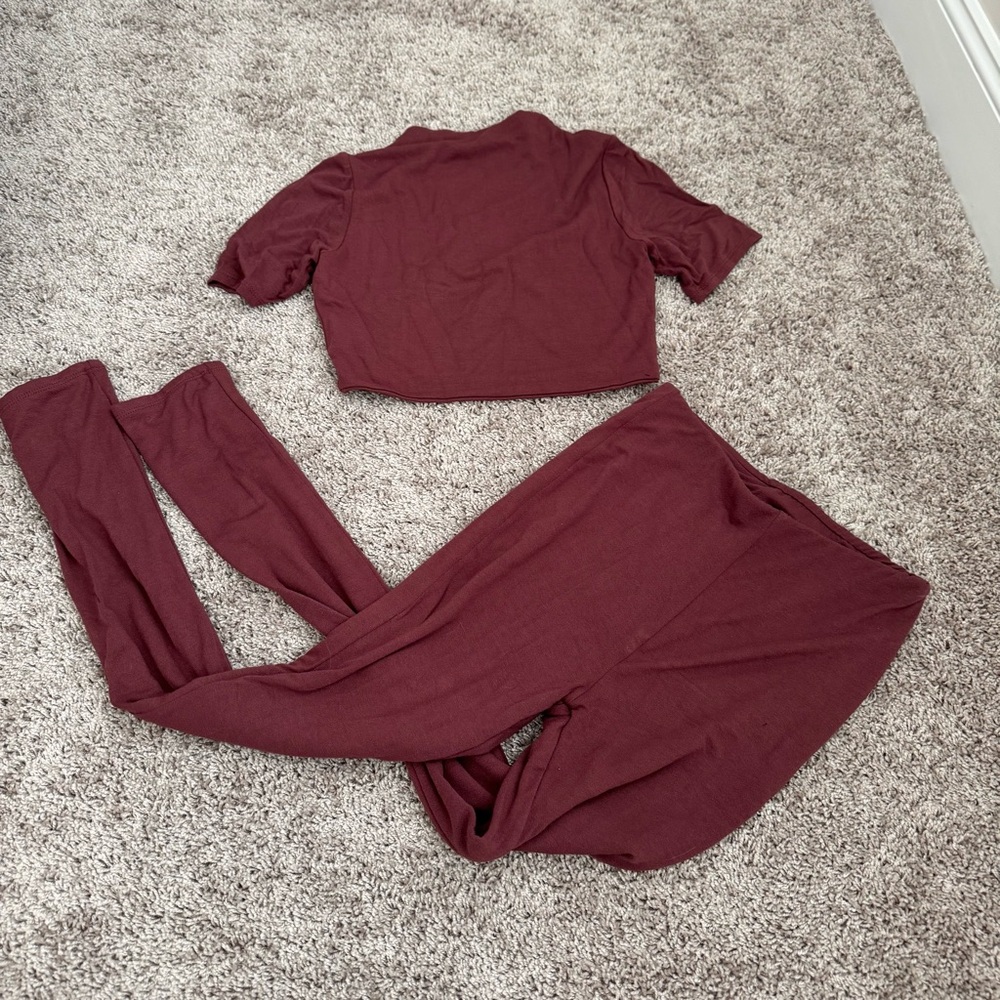 Two piece set